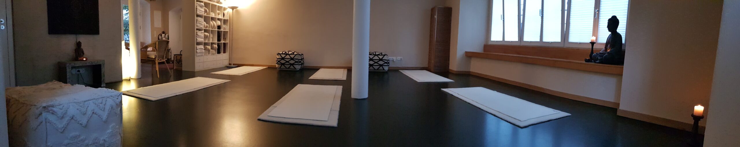Der Yogaraum im Panorama